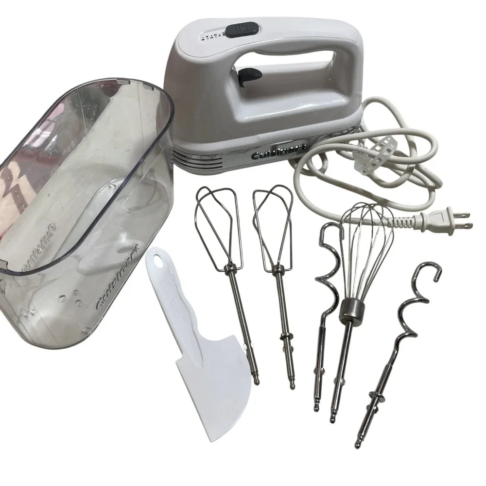 Cuisinart Power Advantage 7-Speed Power Mixer + Accessories‎